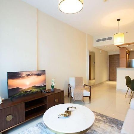 Lux 1Br 2 Min To Burj Khalifa Apartment Dubai Bagian luar foto