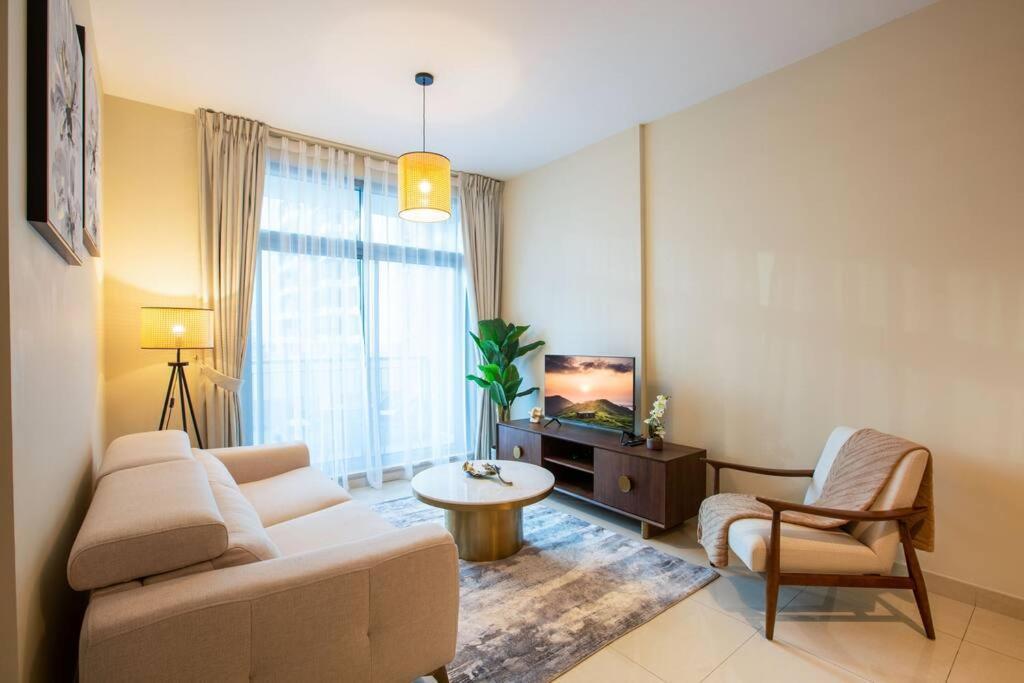 Lux 1Br 2 Min To Burj Khalifa Apartment Dubai Bagian luar foto